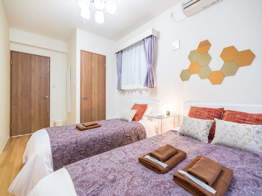 3F: Double bed and single bed