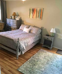 Comfortable and Friendly Room, (Nursery Available)