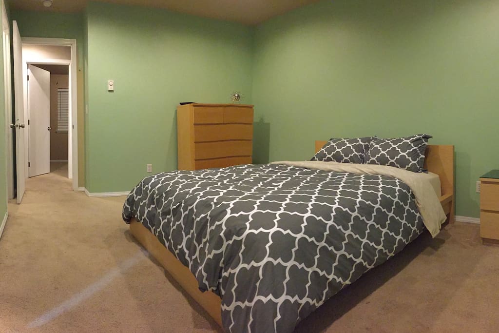 Master bedroom with walk in closet, and full on suit bath.