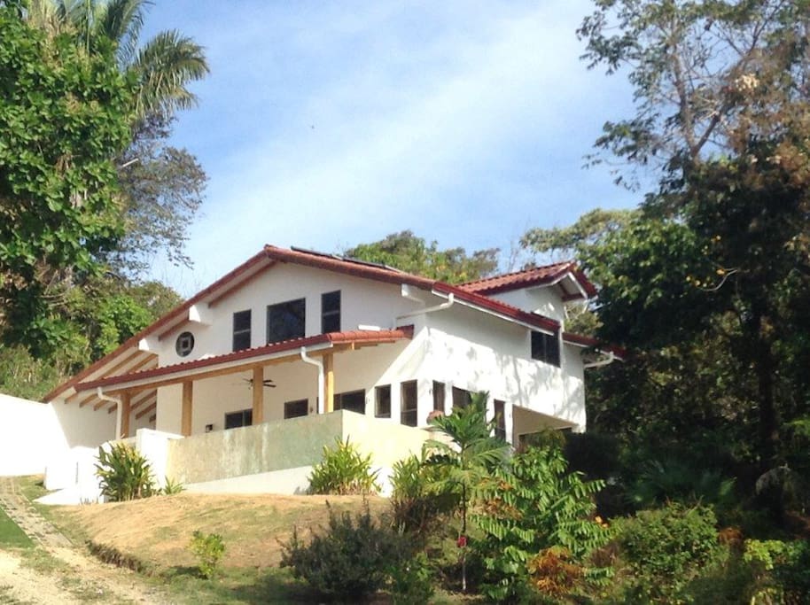 Beautiful house perched on a hill for ultimate privacy.