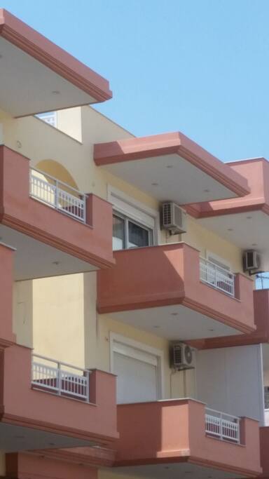 EXTERNAL VIEW