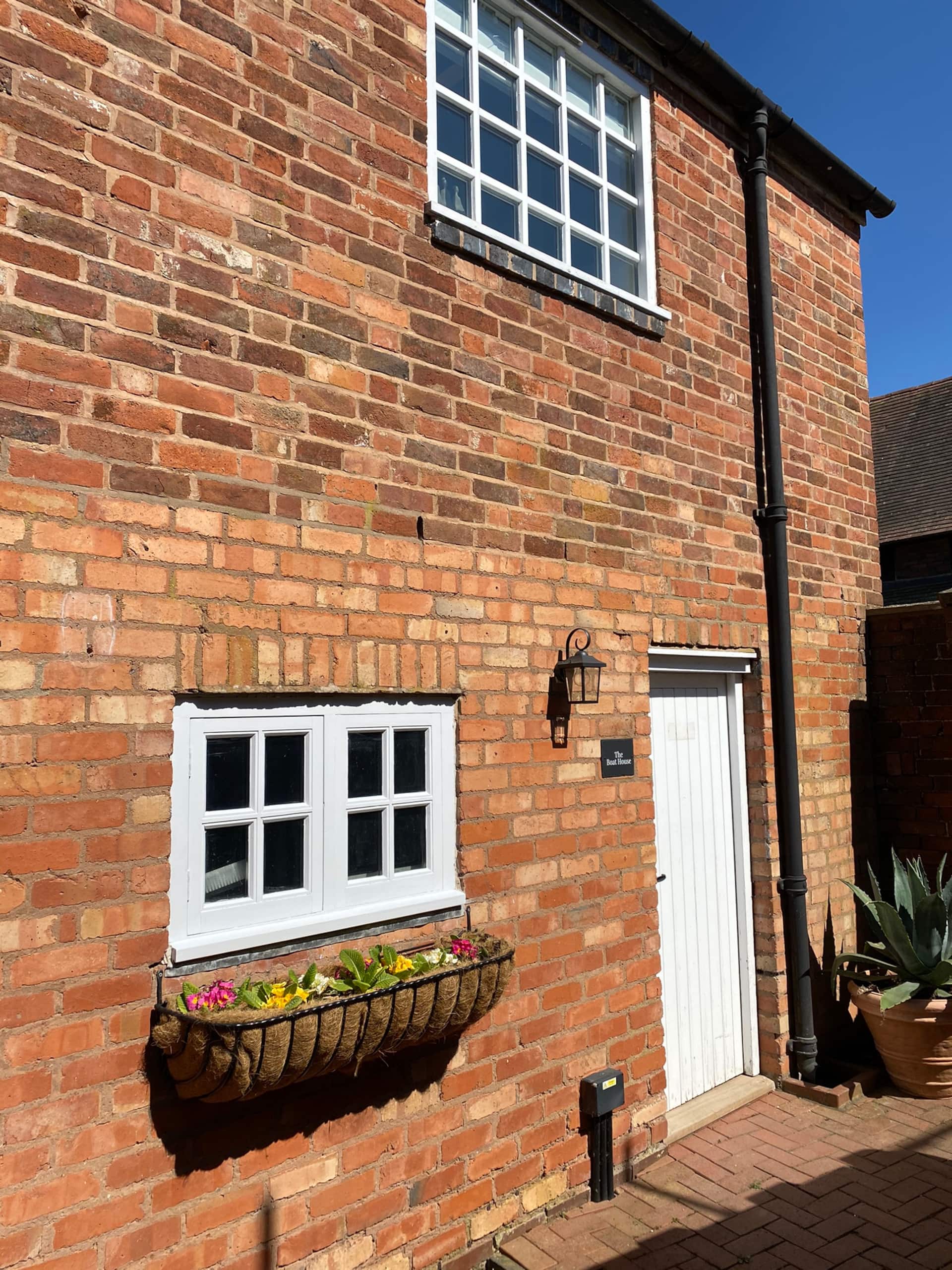 Characterful annex in idyllic surroundings