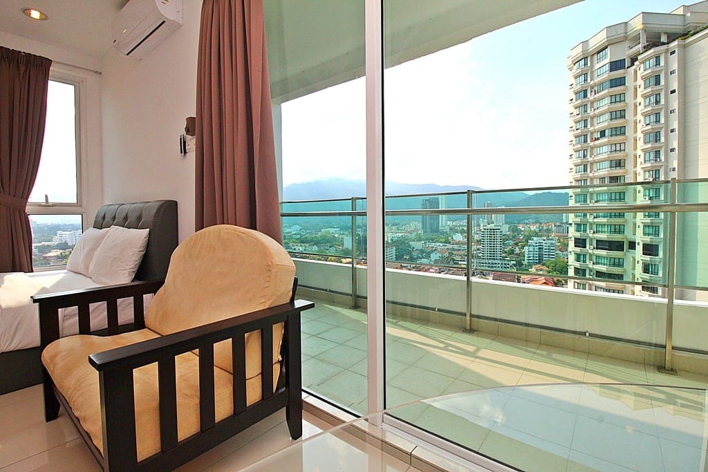 Family suite with 2 beds