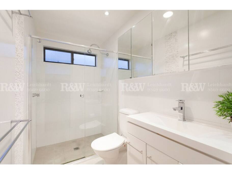 Upstairs Bathroom