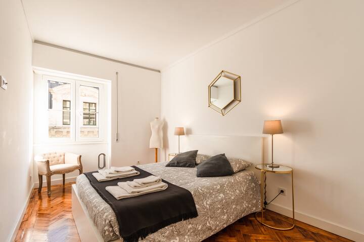 Apartment Historic Chiado-Lisbon gallery image 2