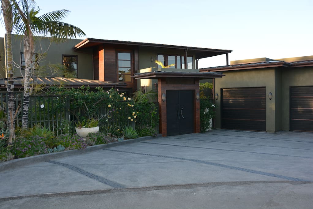 Exterior Front