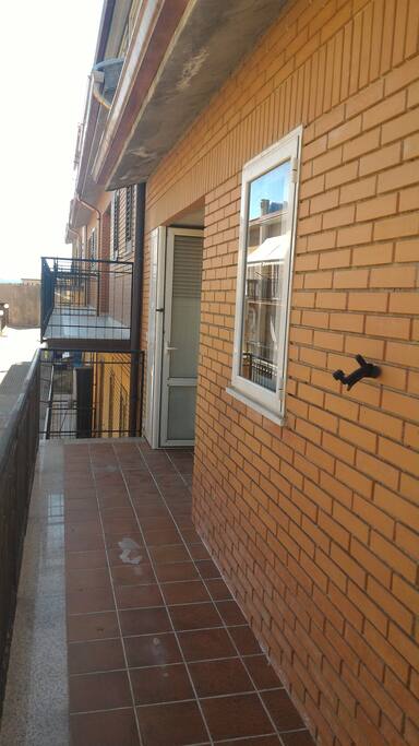 Balcone p. 1°