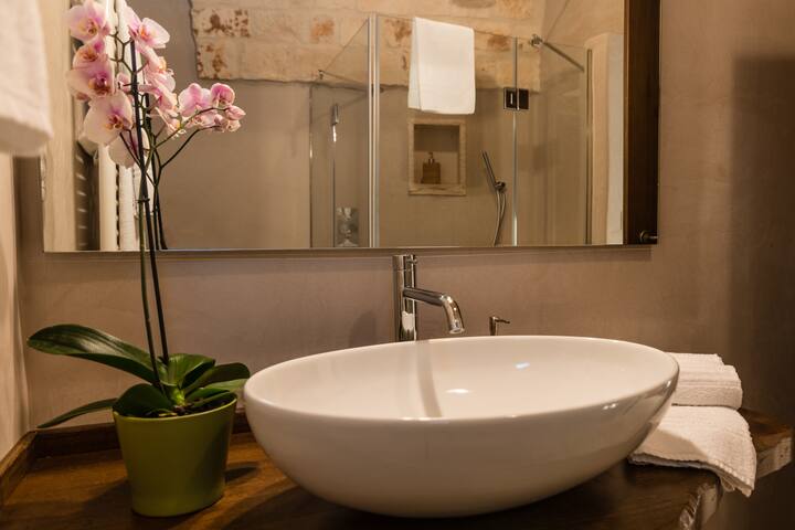 Almapetra Trulli Resort – Trullo “Il Pero” gallery image 5