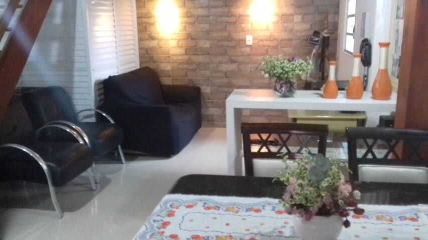 Kit net,confortável, Meia Praia, ITAPEMA