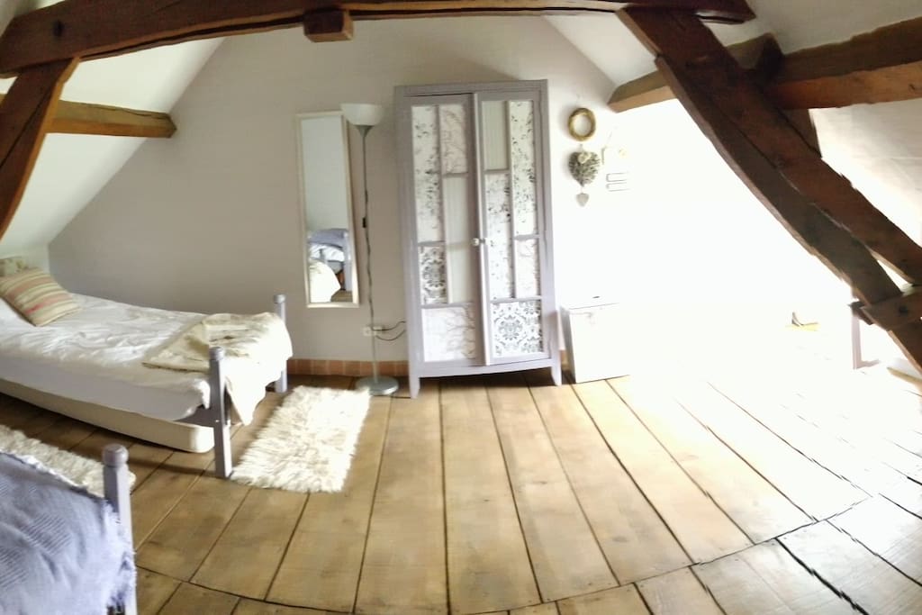 Second bedroom
