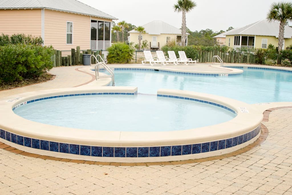 Jacuzzi,Tub,Building,Pool,Water