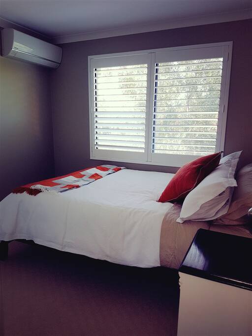 Queen Bedroom 2