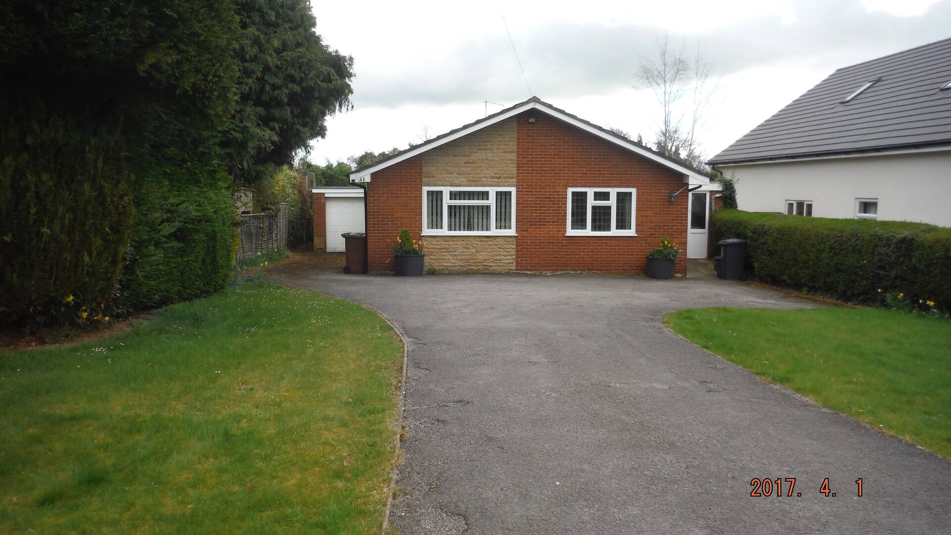 Large Bungalow on outskirts of Northampton.