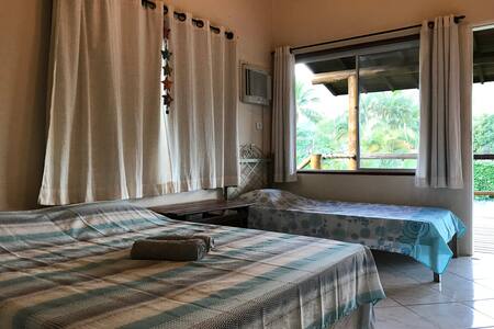 Suíte em Condomínio ,Com vista para as montanhas!