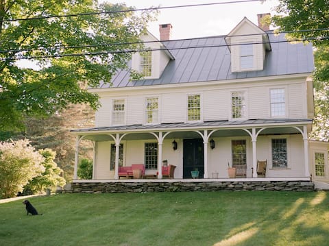 The Spooner House – A Relaxed Farm Stay in Vermont