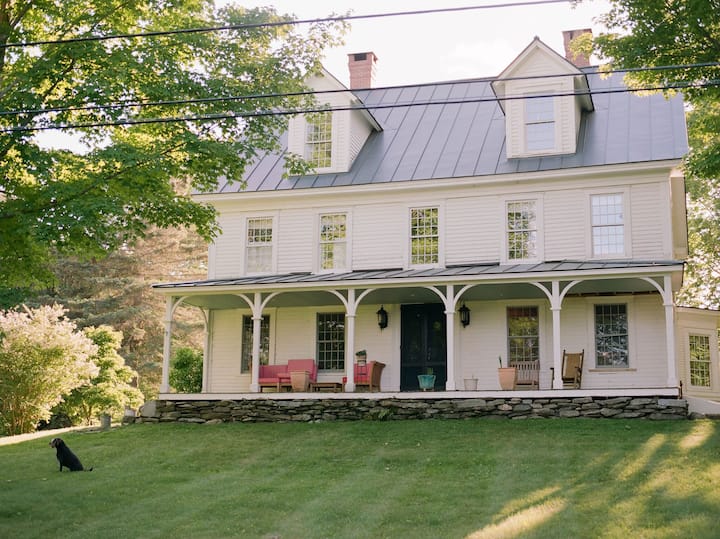 The Spooner House – A Relaxed Farm Stay in Vermont