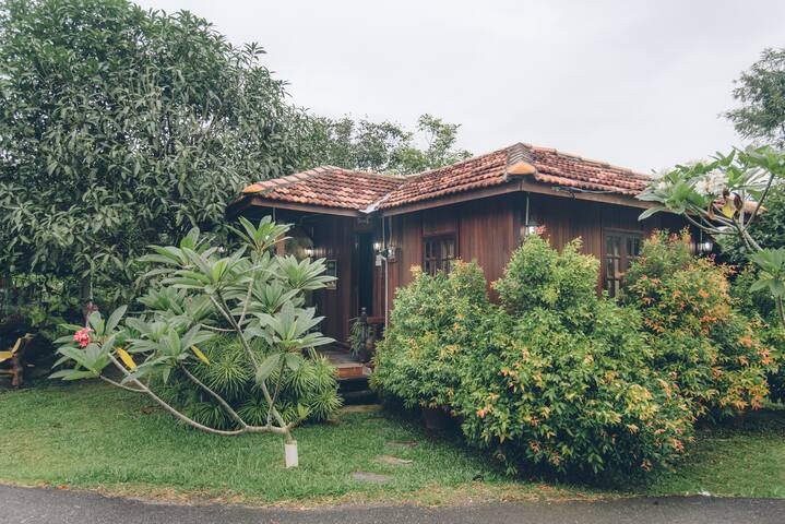 Listing in Klia - Nilai