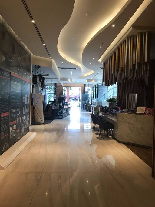 5 star reception area.