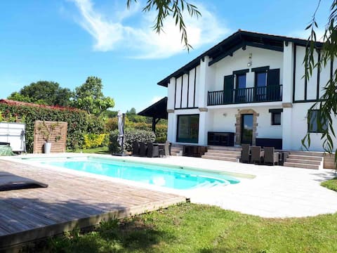 Luxury Basque Salt Pool Villa