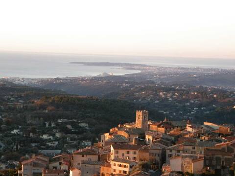 the French Riviera for €20