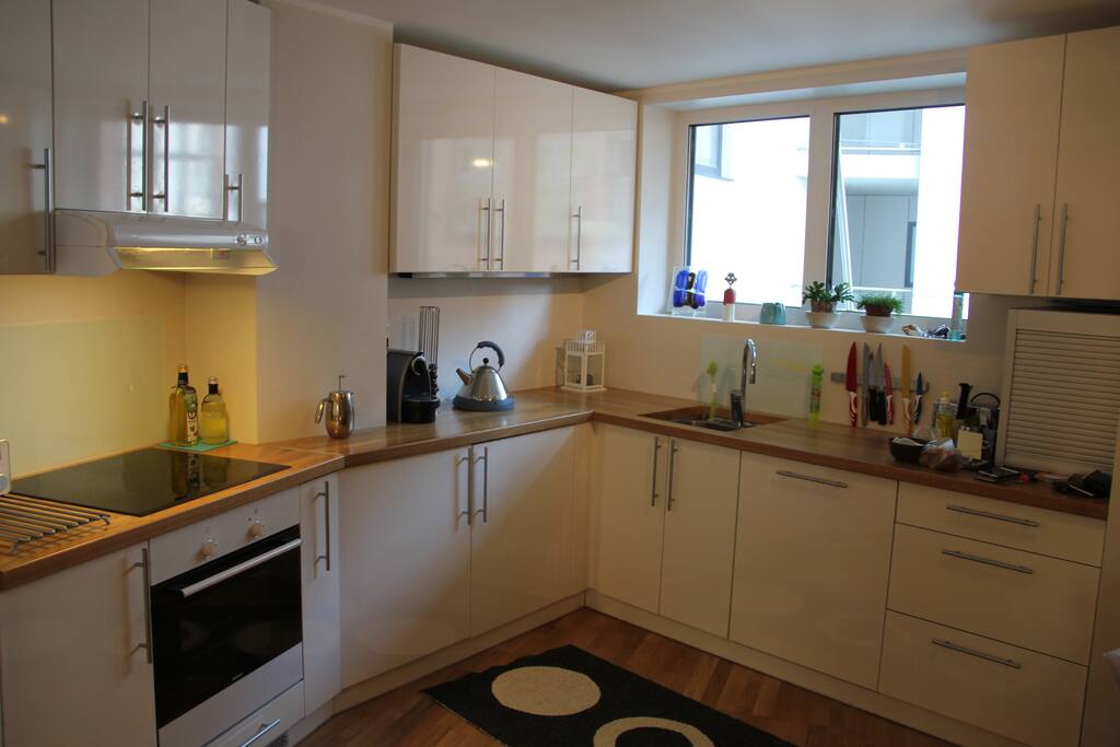 Well equipped kitchen