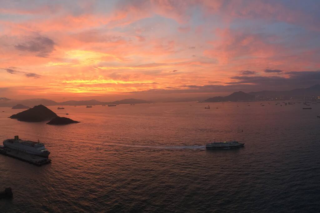 Balcony view at sunset (no filter!)