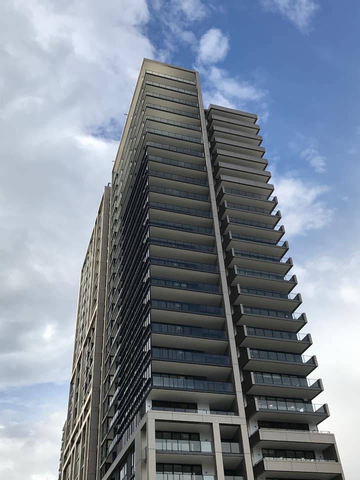 Wentworth Point Oversized balcony view apartment