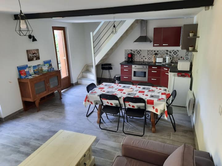 "Le Petit May" cottage, 4/6 pers 10 minutes from Beauval. Houses for