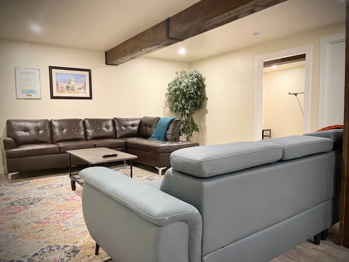 ★Rare & Spacious★ │Downtown Boise➔│ ★5 Min Walk ✔ - Boise, ID