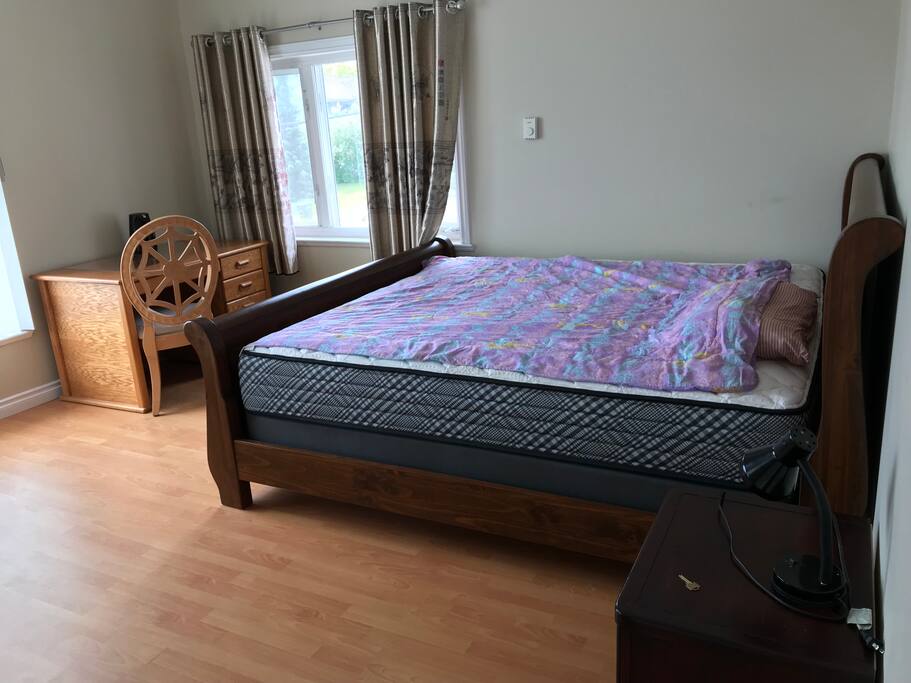 king size bed