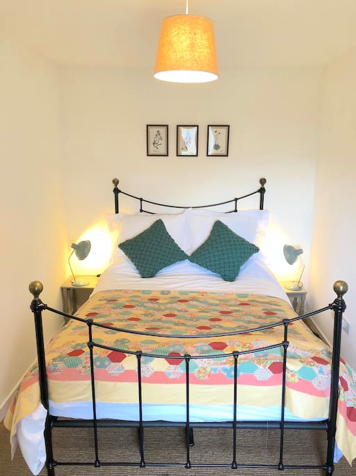 Wild flower bedroom