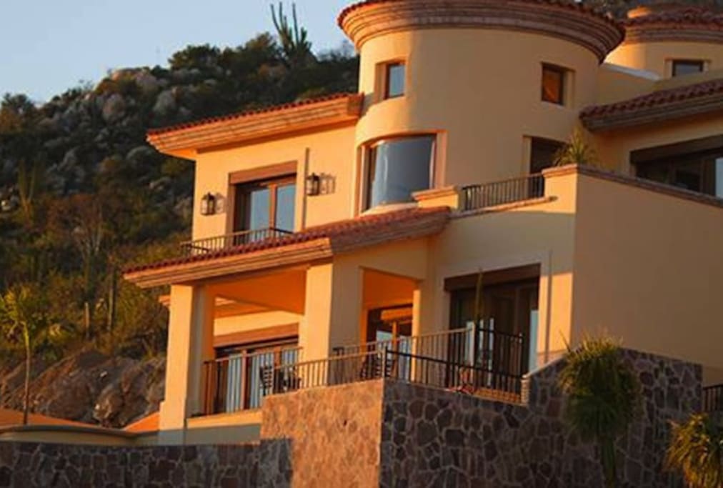 Villa