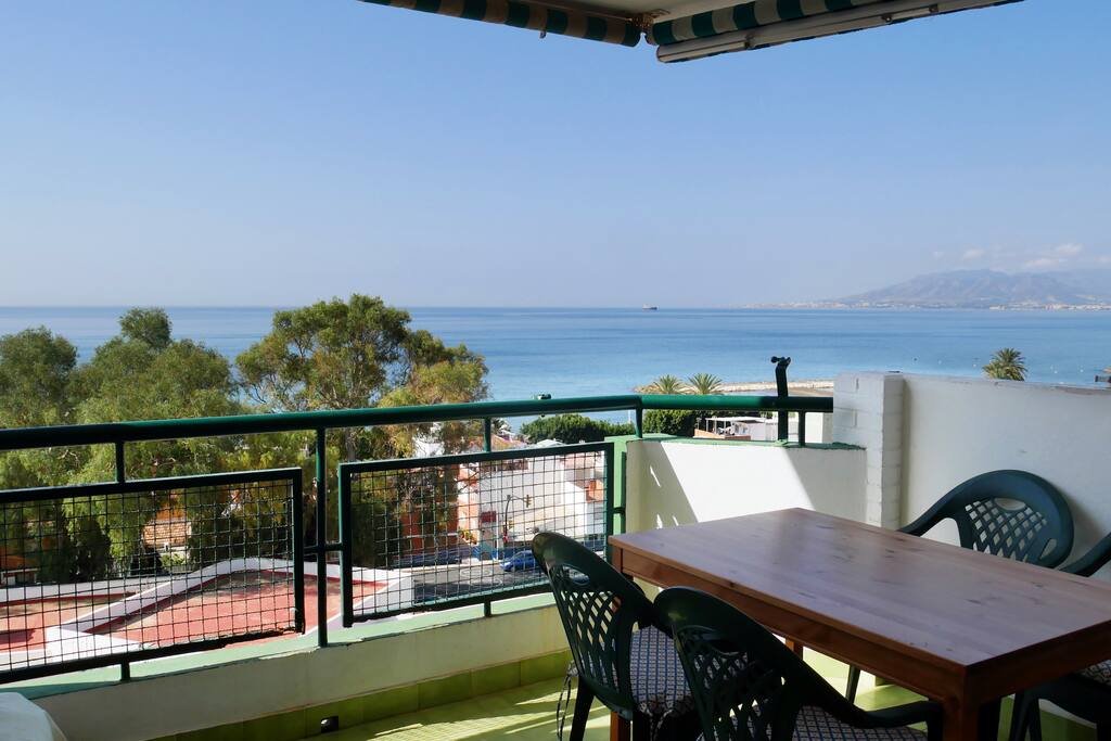 Terrasse, vu sur mer, plein sud