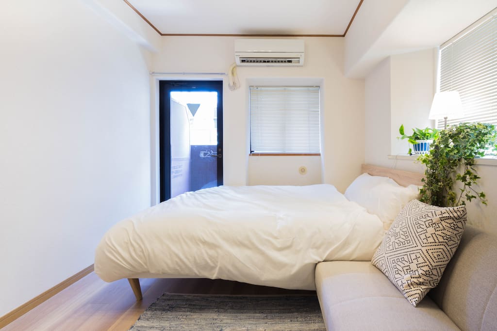Double bed