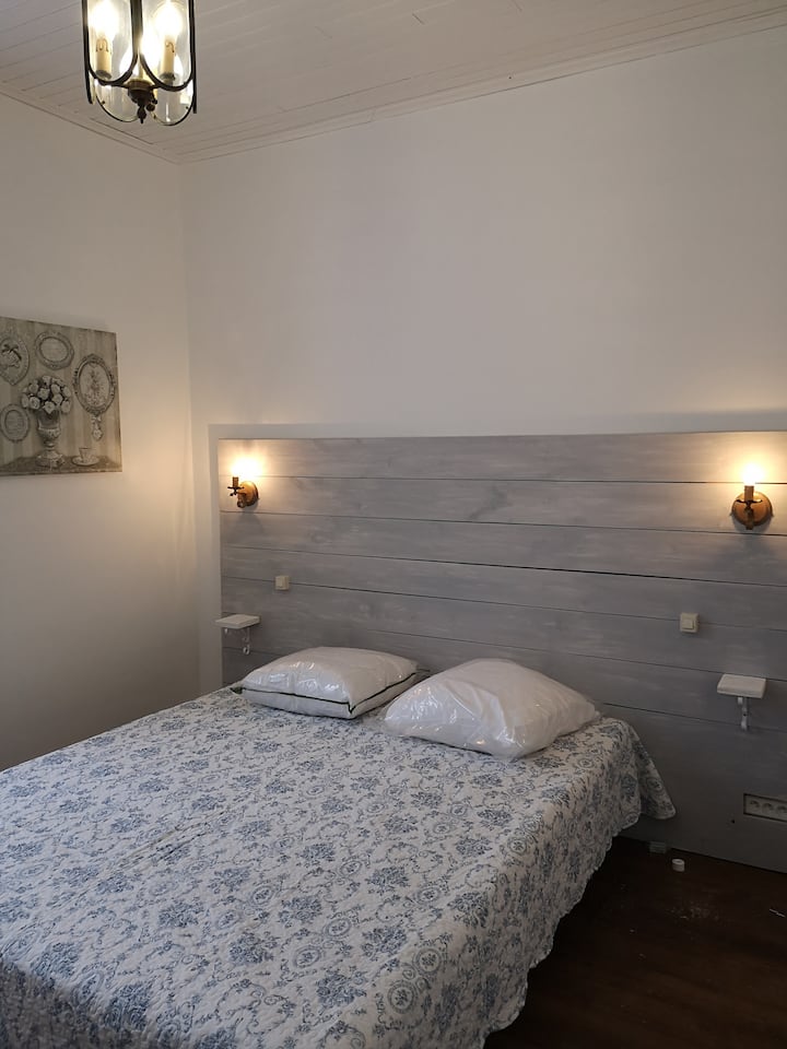 غرفة النوم الرئيسية