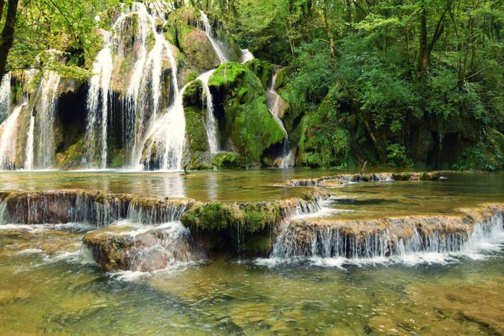cascade des tufs, baume les messieurs