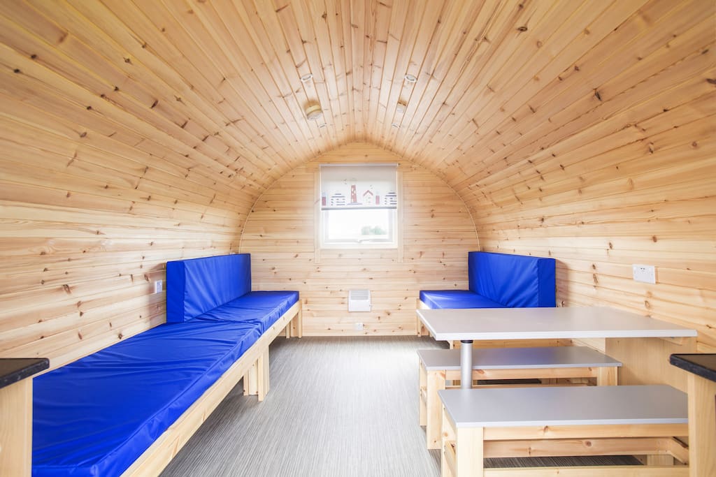 Glamping Cabin sleep up to 5 with inside and outside dining options
