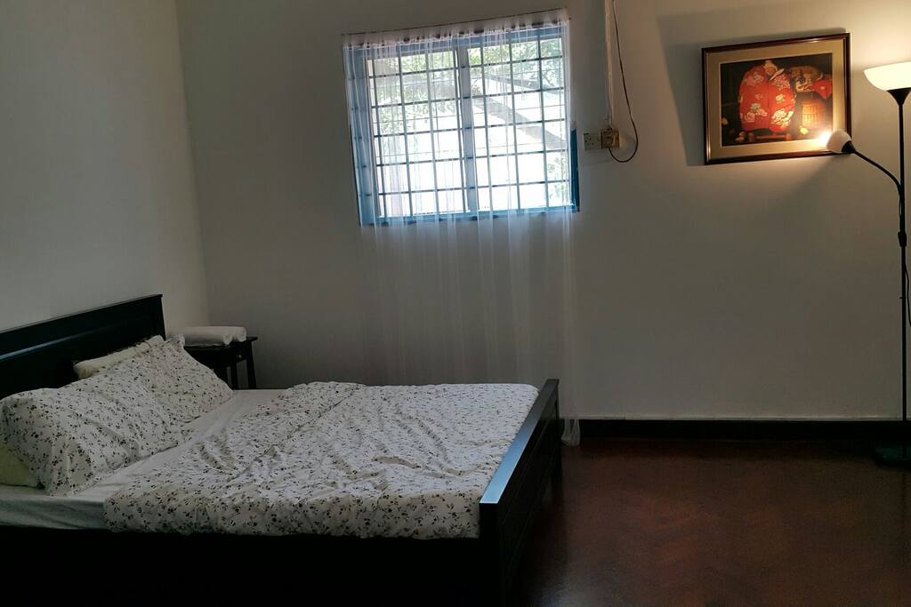 Pic 2 - Room 112