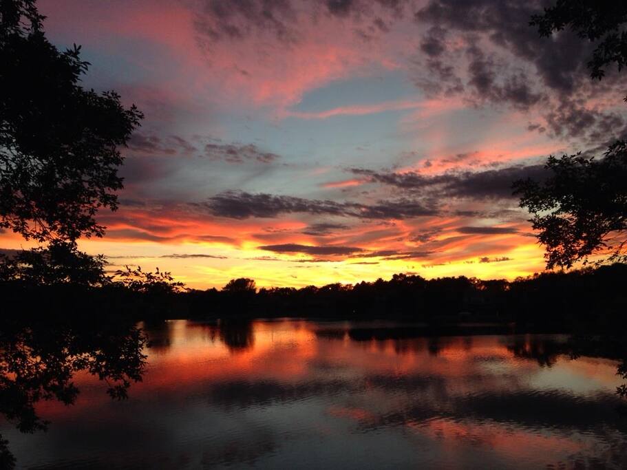 Summertime evenings at Mina Lake