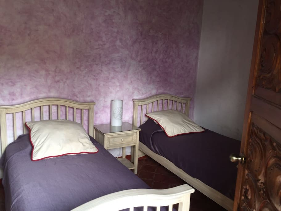 Cuarto con dos camas/ Matrimonial e Imperial