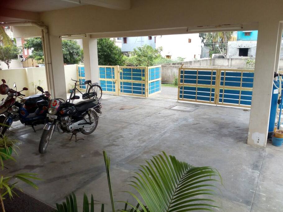 PARKING INSIDE THE BUILDING ITSELF