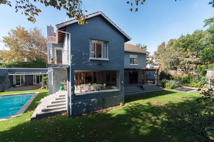 Garden Corner – beautiful home close to amenities