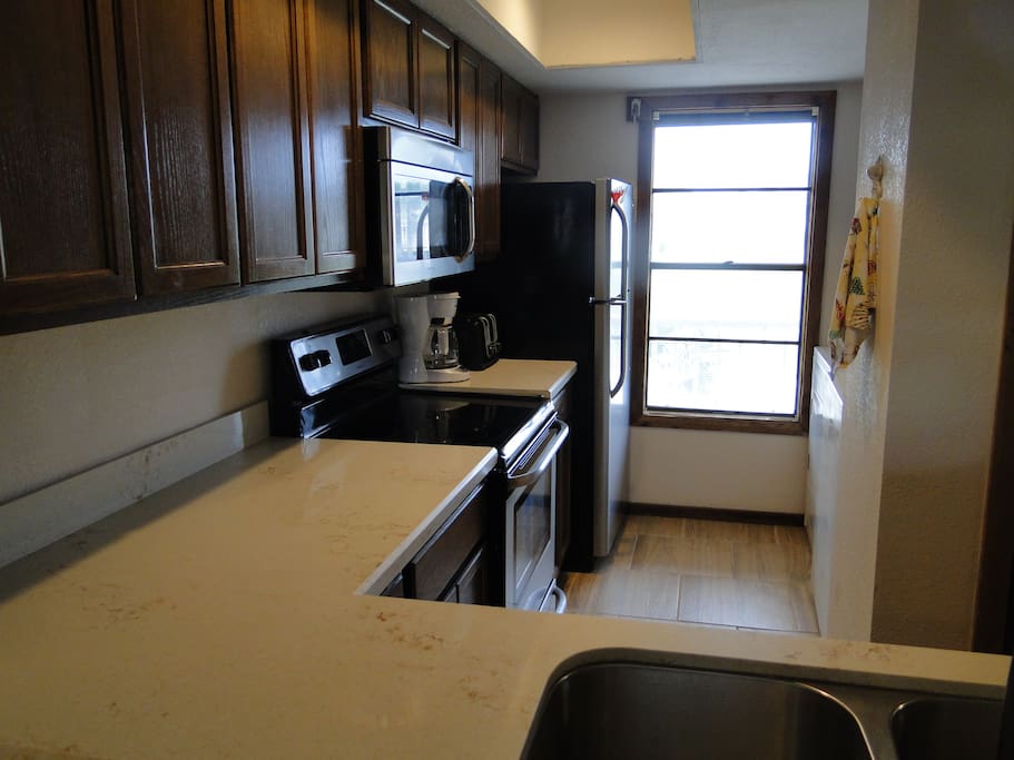 House 2 Kitchen