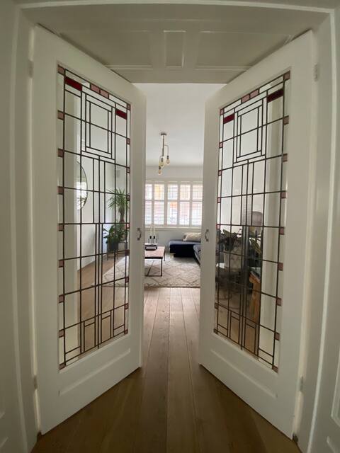 Popular Airbnb listing: Sauna and sunny garden in luxurious appartment in Scheldebuurt Midden