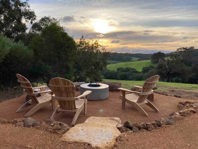 Sunset Deck, Yallingup gallery image 3