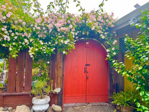 Soquel Gem with a View- Private