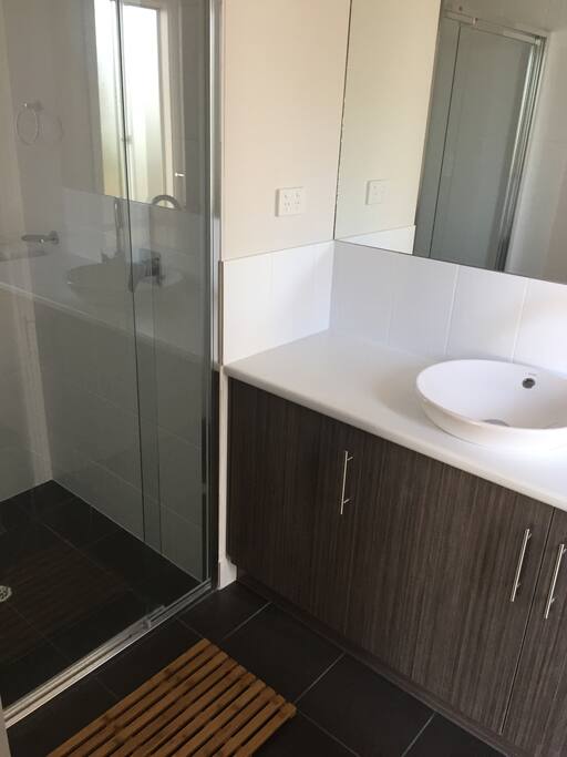 King room ensuite