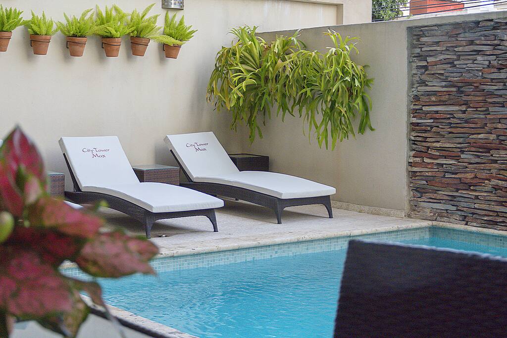 Private Pool