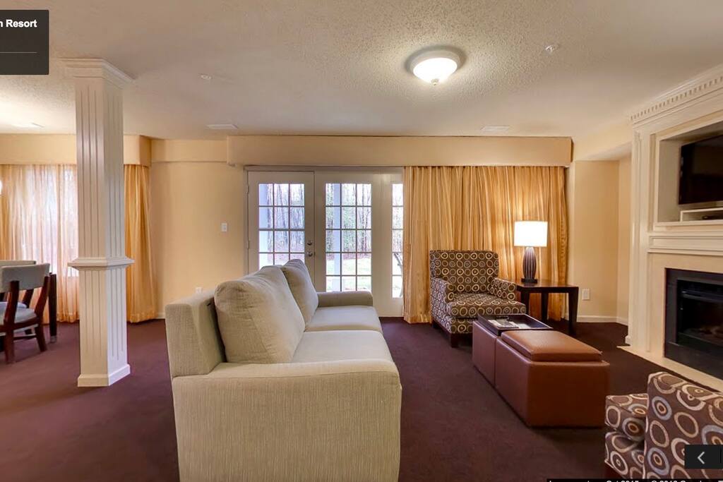 2 OR 4 Bedroom's Available.