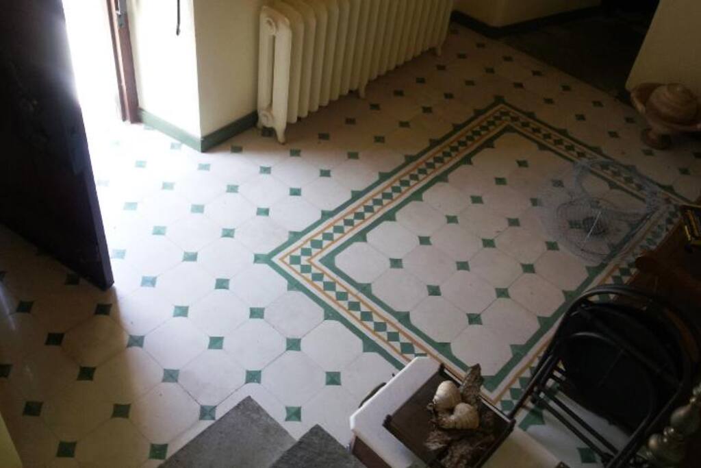 χωλ/front hall